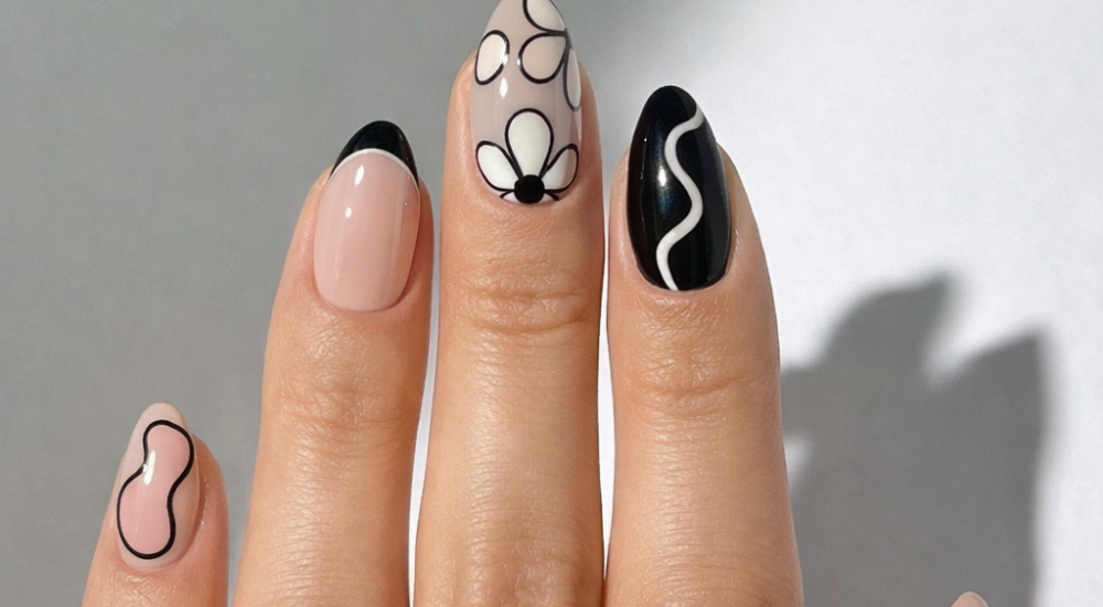 25+ Dark Spring Nails Design Ideas