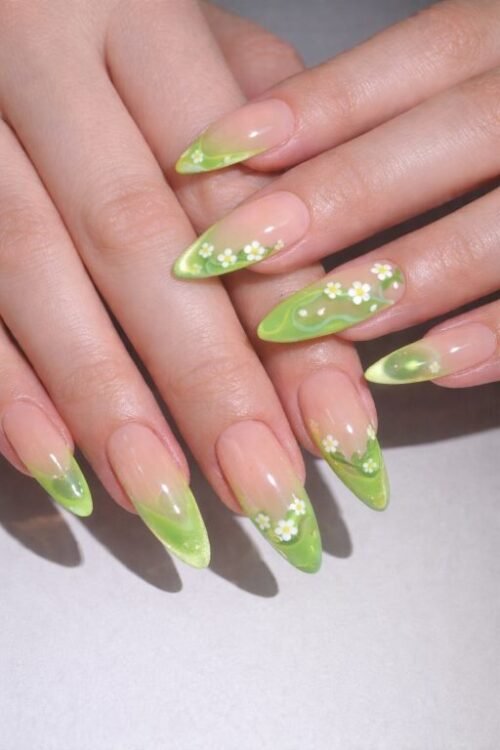 30+ Green Spring Nail Design Ideas